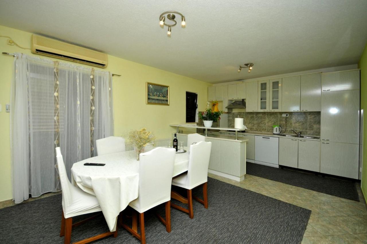 Roso Apartment With Sea View Trogir Luaran gambar