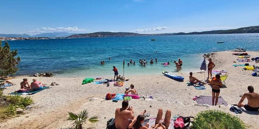 Roso Apartment With Sea View Trogir Luaran gambar